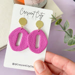 Load image into Gallery viewer, Therese Earrings in Textured Pink
