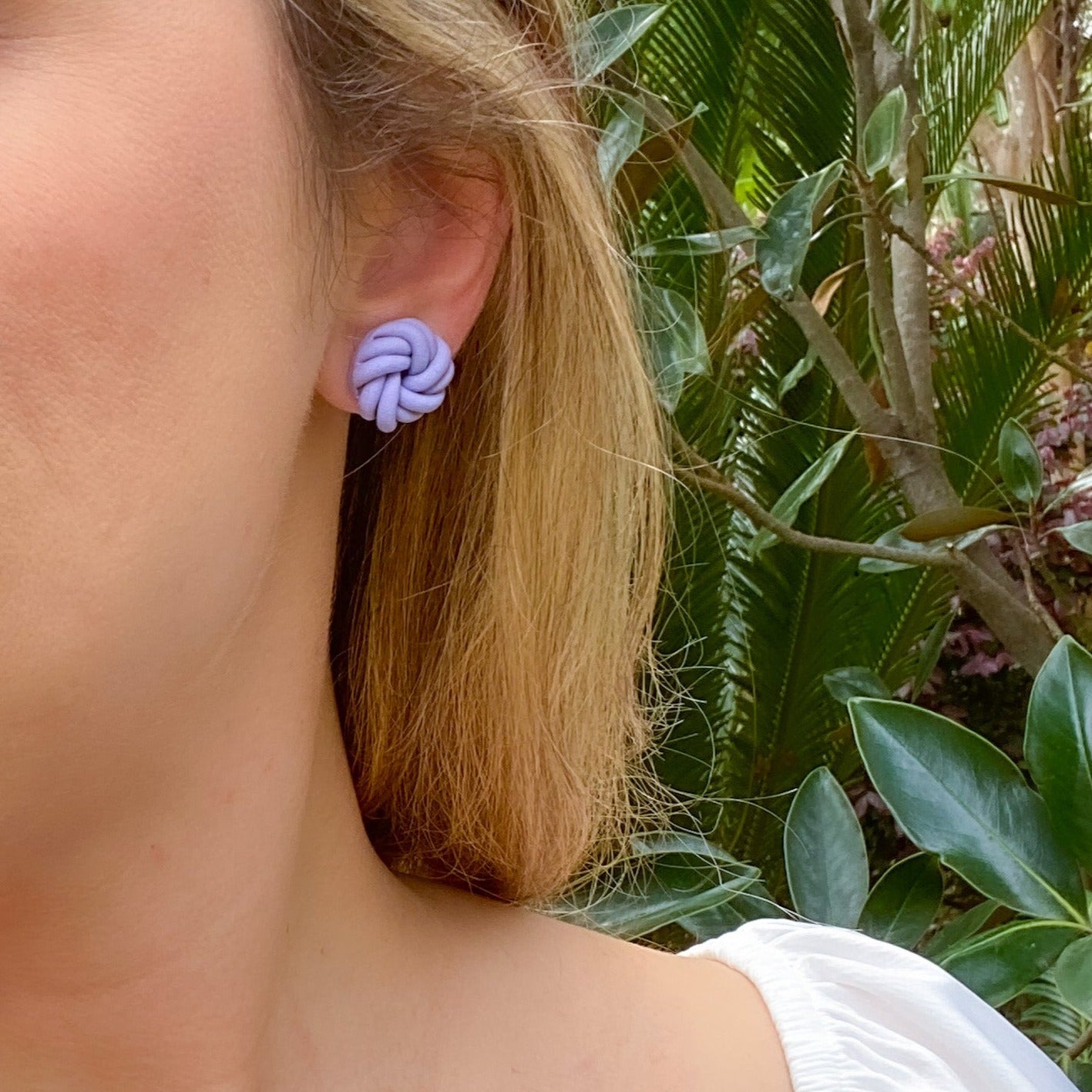 Double Knot Studs in Lilac