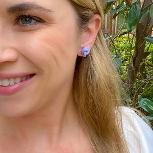 Knot Studs in Lilac