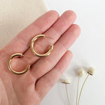 Load image into Gallery viewer, 18k Gold Filled Simple Hoop Earrings
