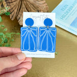 Load image into Gallery viewer, Modern Flower Earrings in Cobalt
