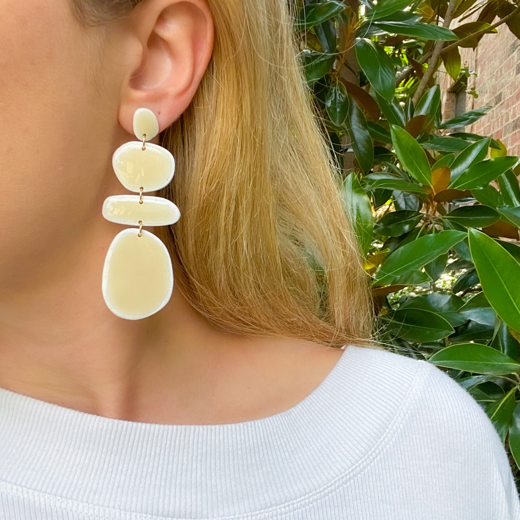 Pontchartrain Earrings in Faux Ceramic Sand