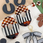Load image into Gallery viewer, Organic Oval Statement Studs

