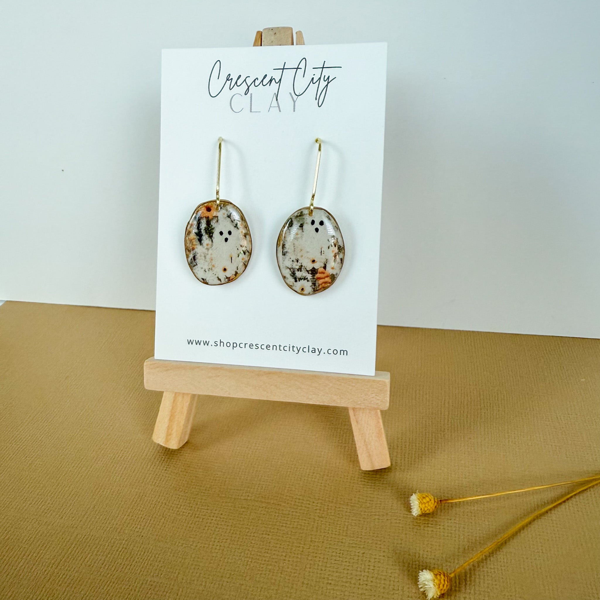 Vintage Ghost Oval Dangle Earrings