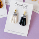 Load image into Gallery viewer, Perfect Pairs Foodie Earrings -- Salt &amp; Pepper
