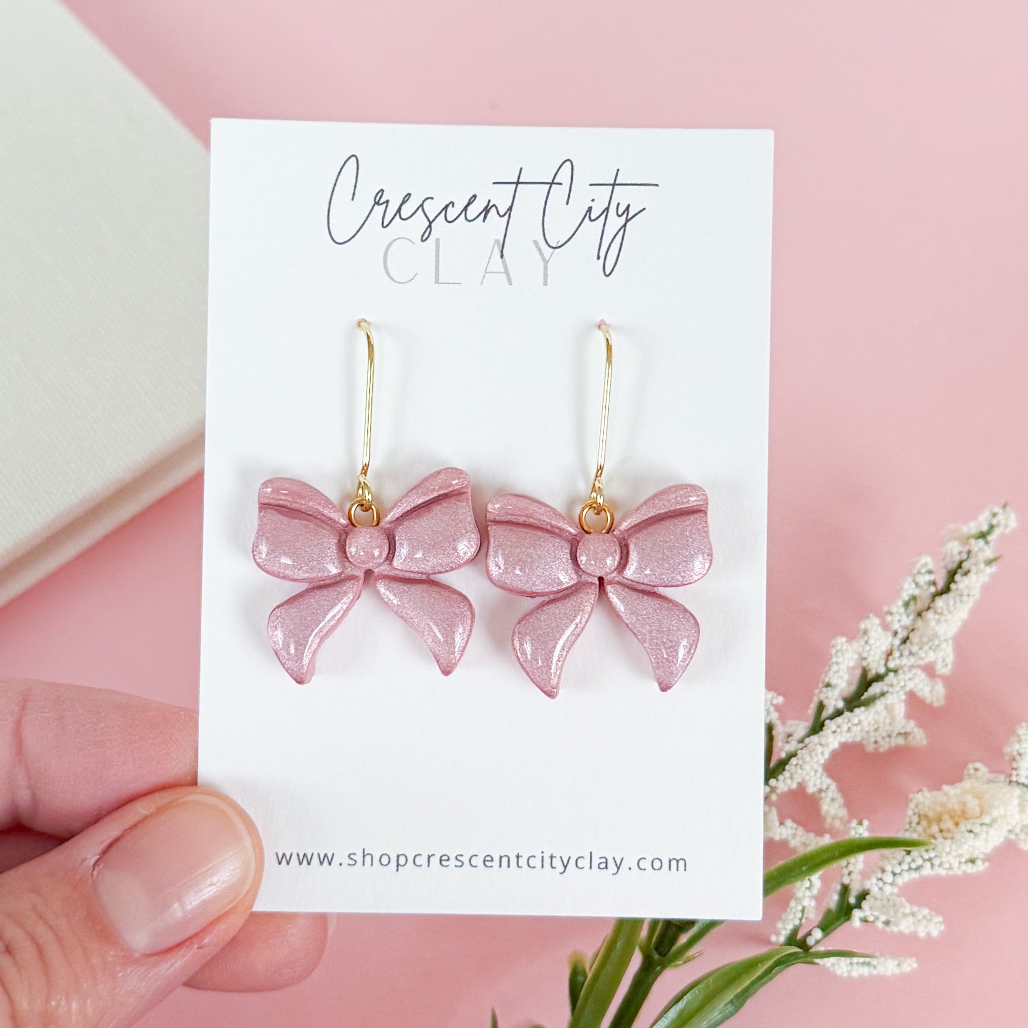 Bow Dangles in Shimmery Pink