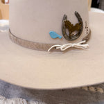 Load image into Gallery viewer, *HAT PIN/BROOCH* -- Bird in Speckled Turquoise
