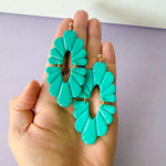 Load image into Gallery viewer, Statement Scalloped Earrings in Bright Turquoise
