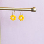 Load image into Gallery viewer, Flower Hoop Earrings
