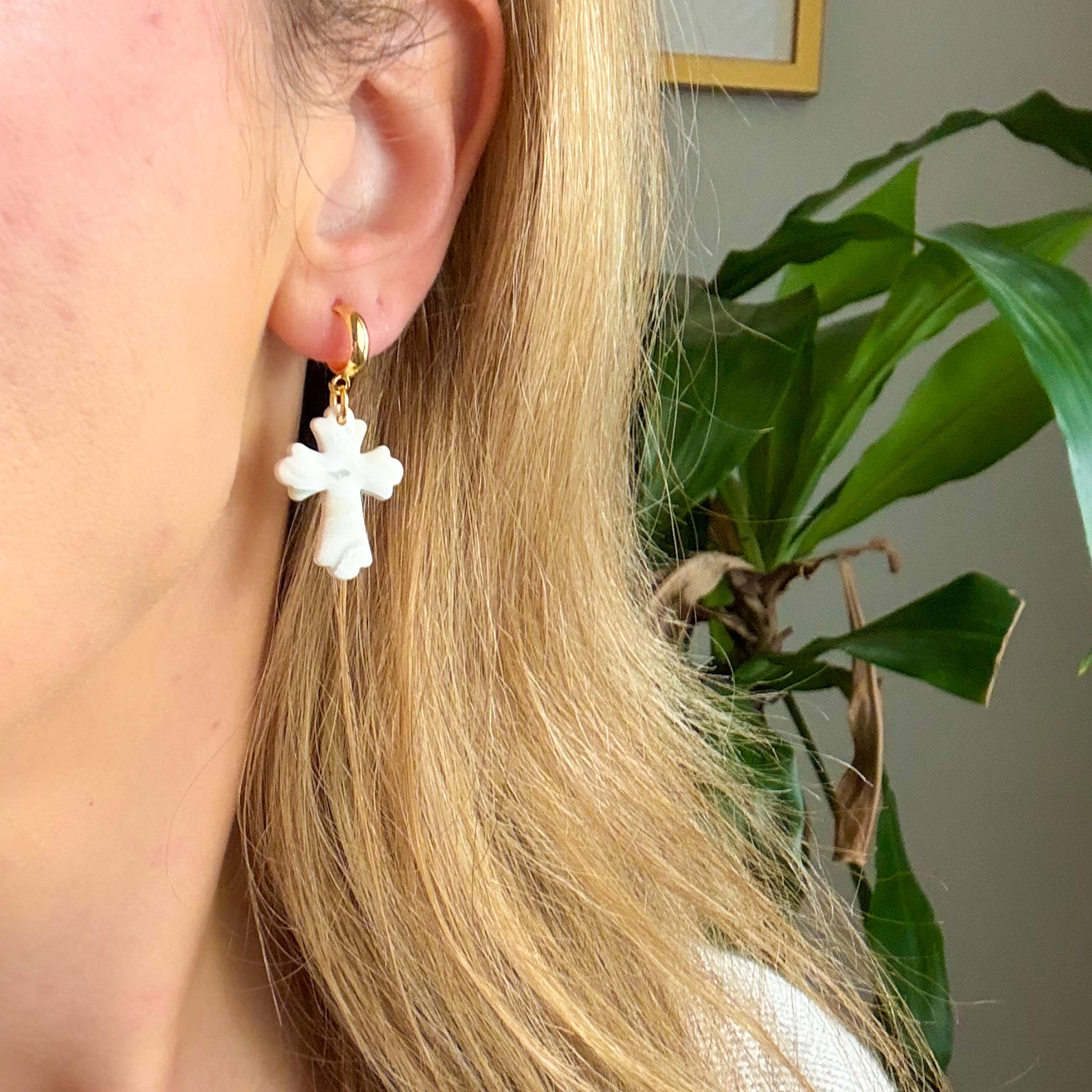 Cross Earrings in Marbled Design
