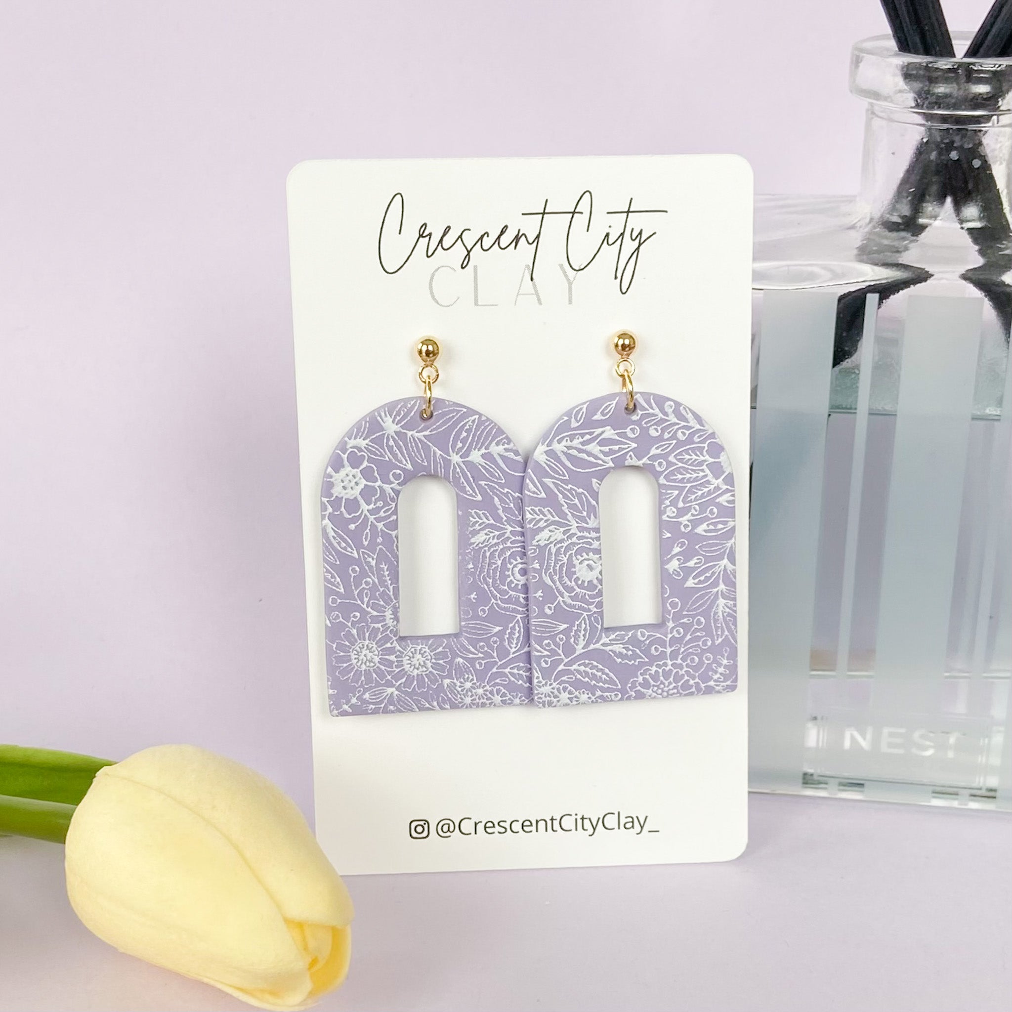 Elizabeth Earrings in Lilac + White