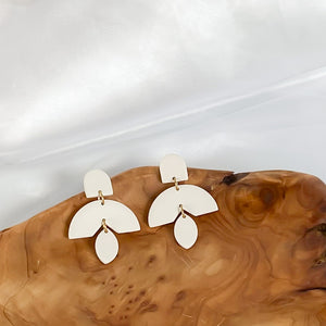Magnolia Earrings in Ivory