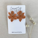 Load image into Gallery viewer, Flora Earrings in Terracotta
