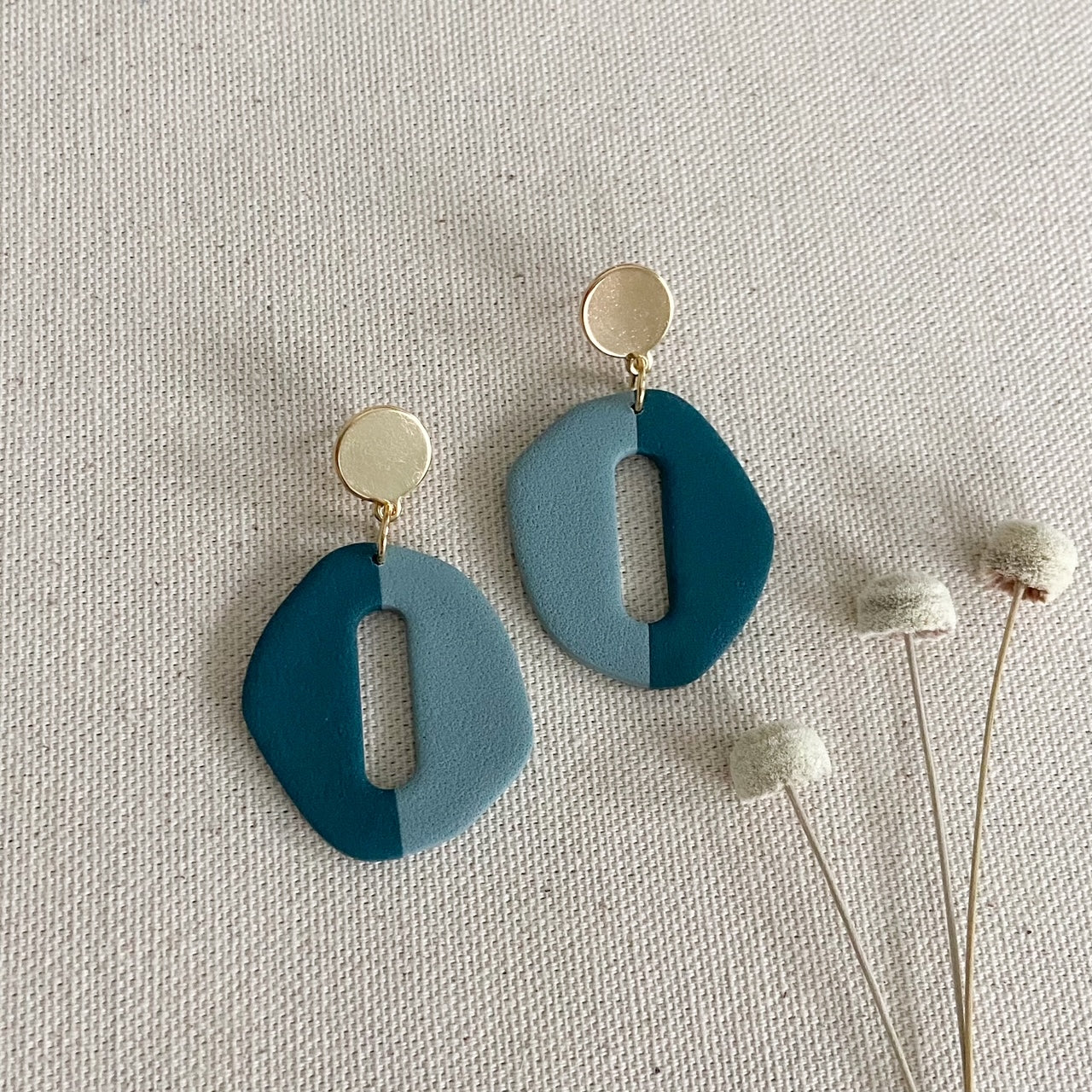 Therese Earrings in Spruce & Frosted Spruce